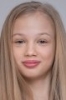 Лиза Леонова